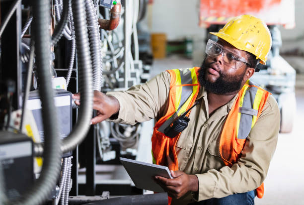 Best Commercial Electrician Services  in Mount Vernon, OH